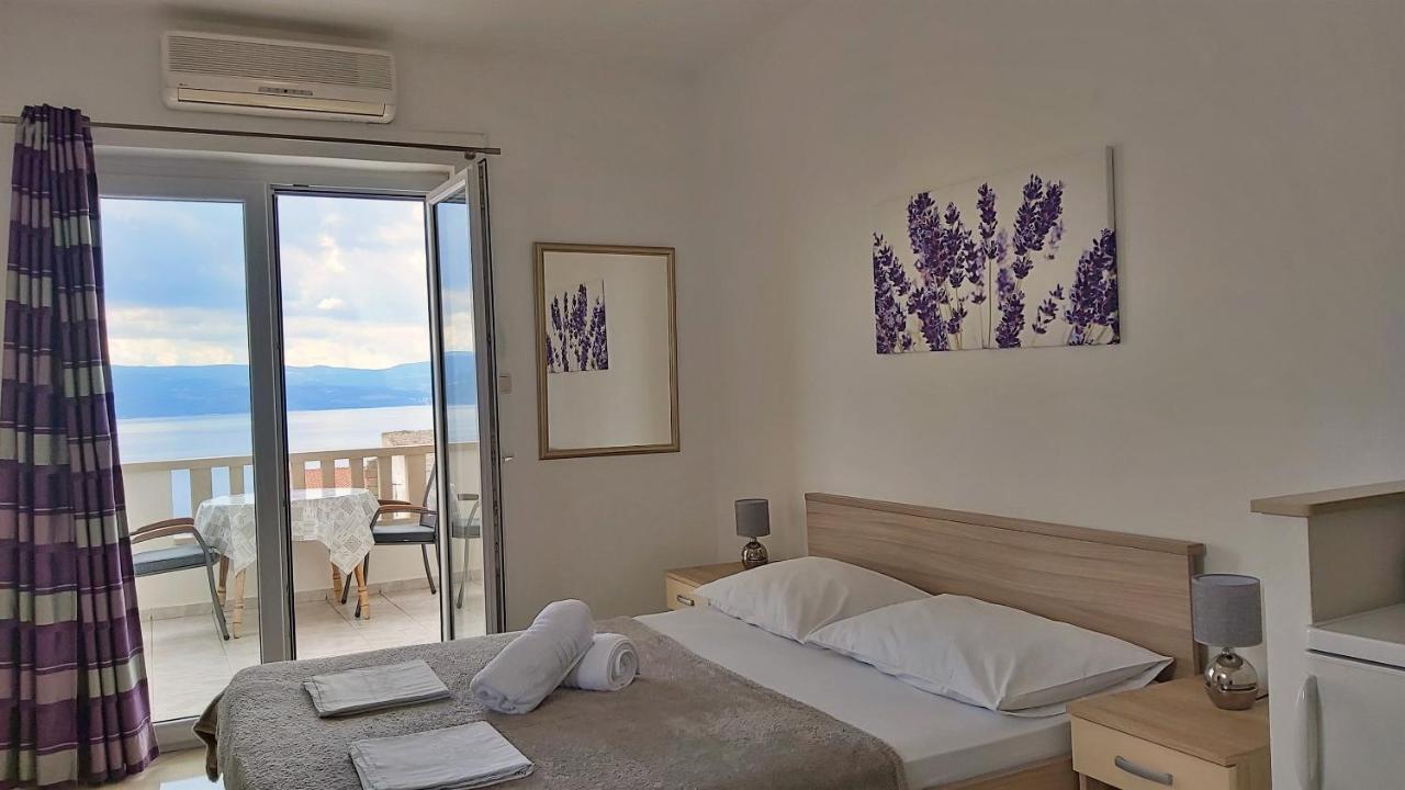 Apartments Nemira Omiš Exterior foto