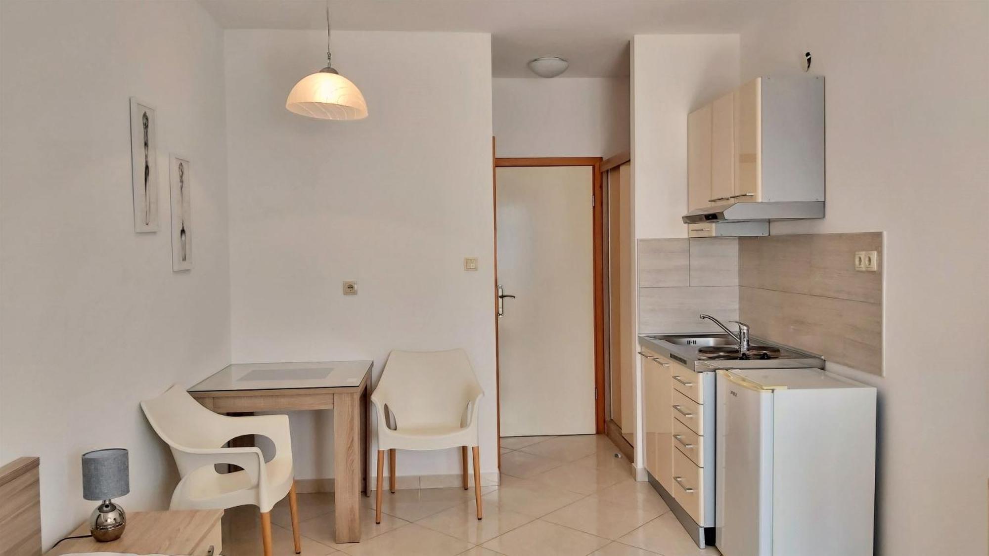 Apartments Nemira Omiš Zimmer foto
