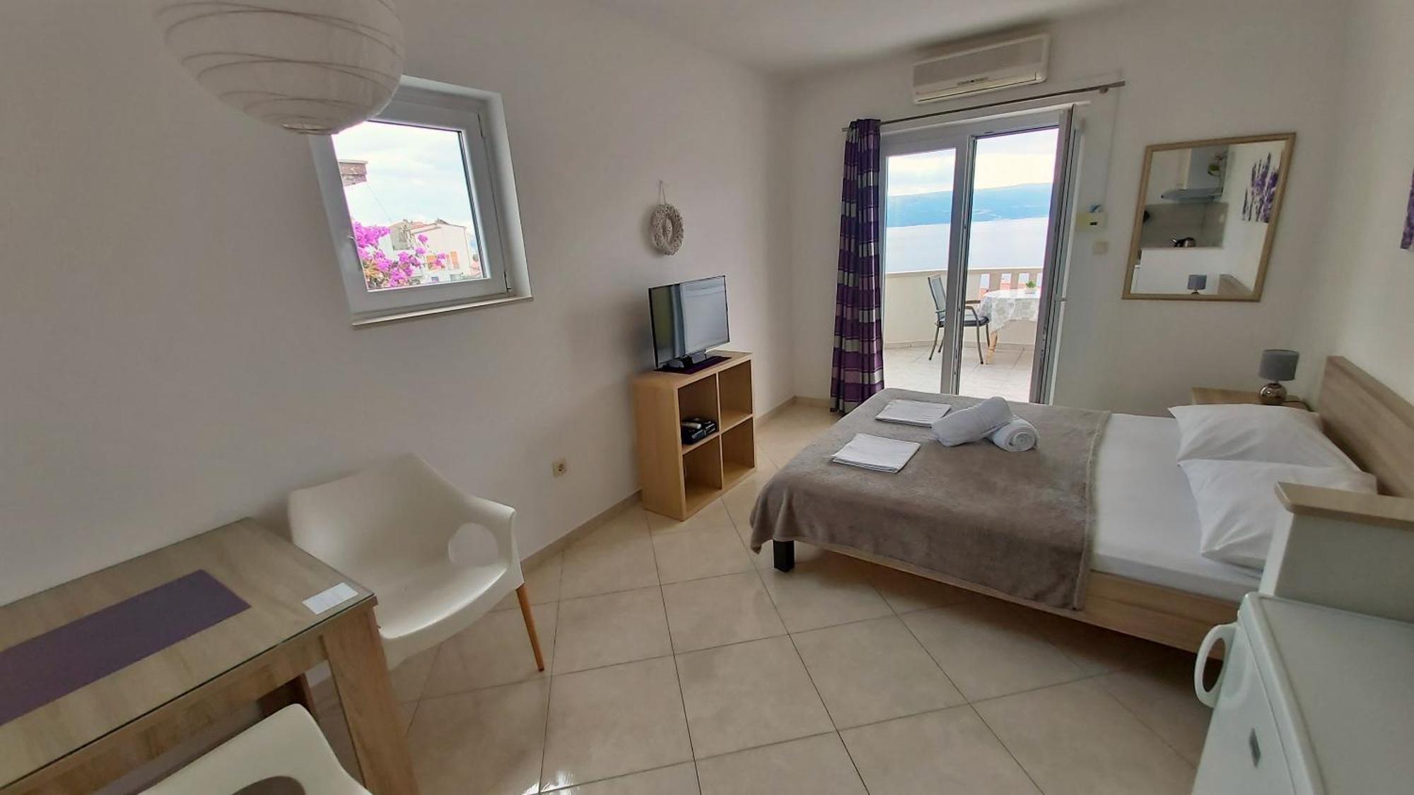 Apartments Nemira Omiš Zimmer foto