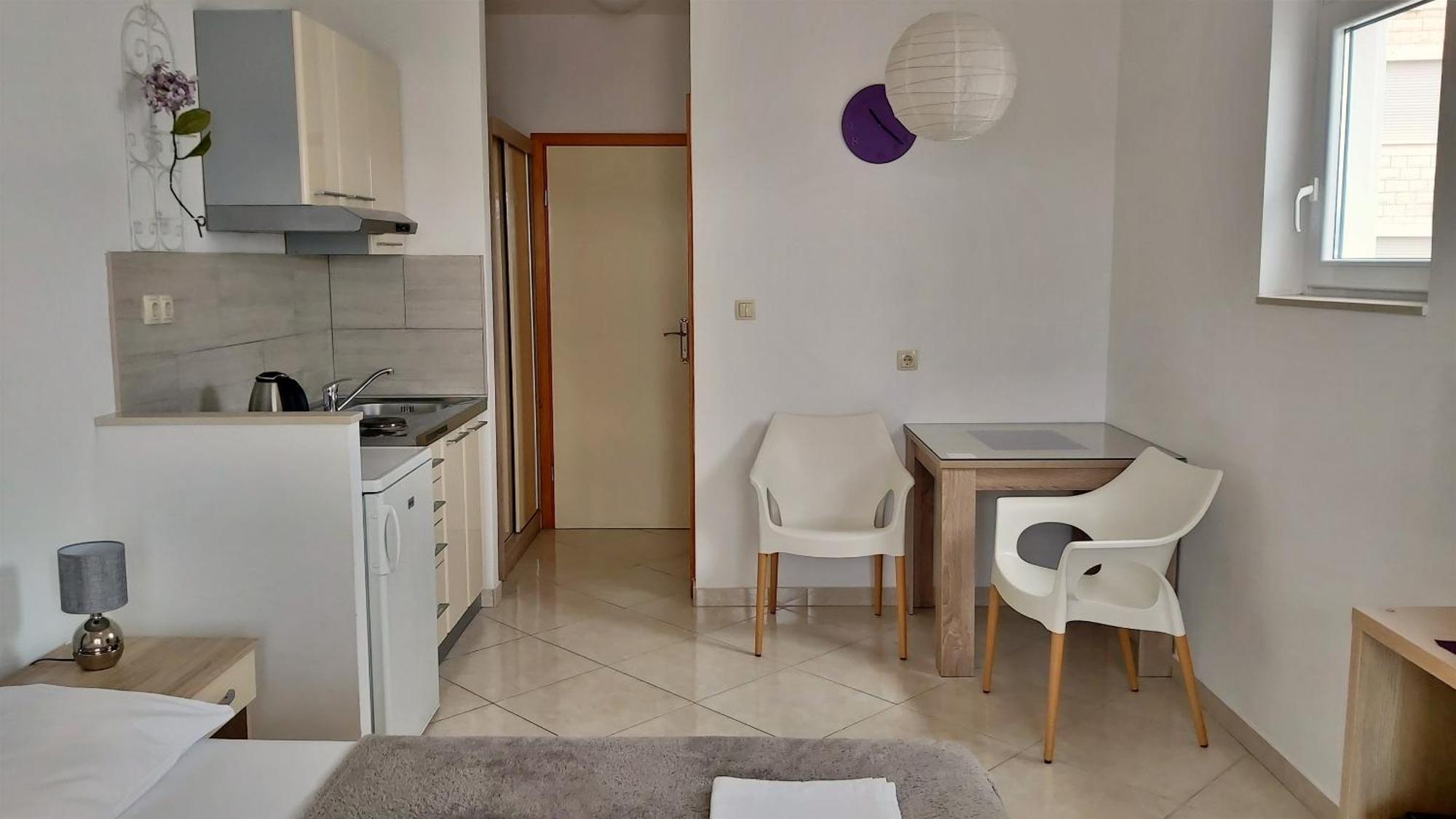 Apartments Nemira Omiš Zimmer foto