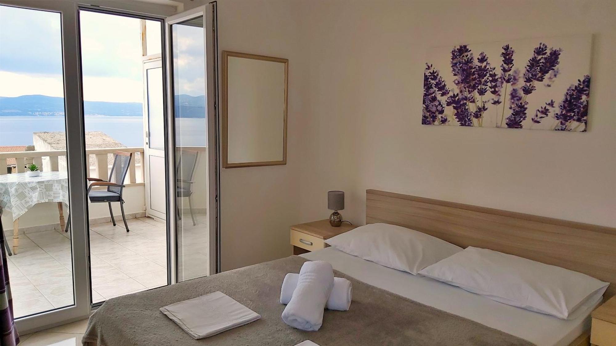 Apartments Nemira Omiš Zimmer foto